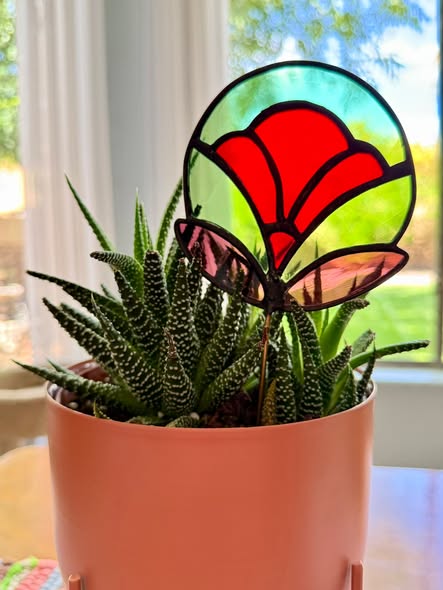 Deco Flower Plant Stake