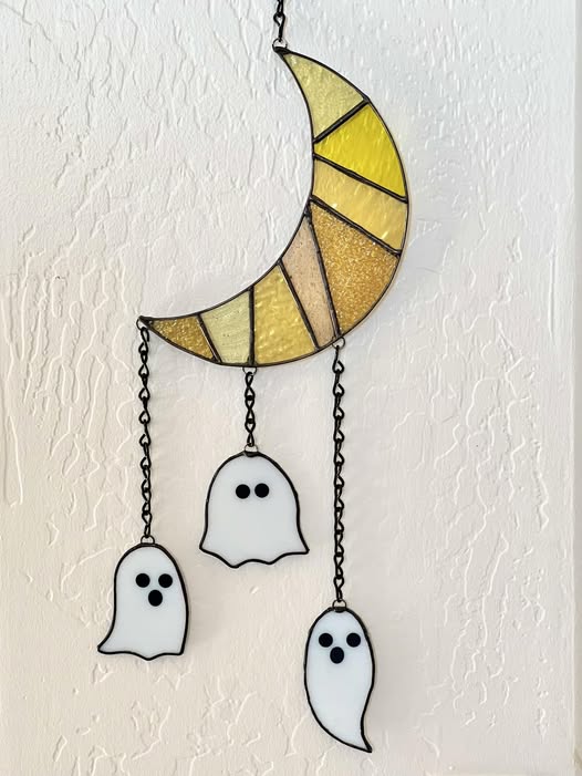 Three Little Ghosts & Moon